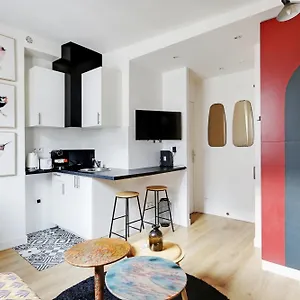 https://pick-a-flats-apartements-in-louvre-rivoli-rue-du-roule.fr-paris.fr
