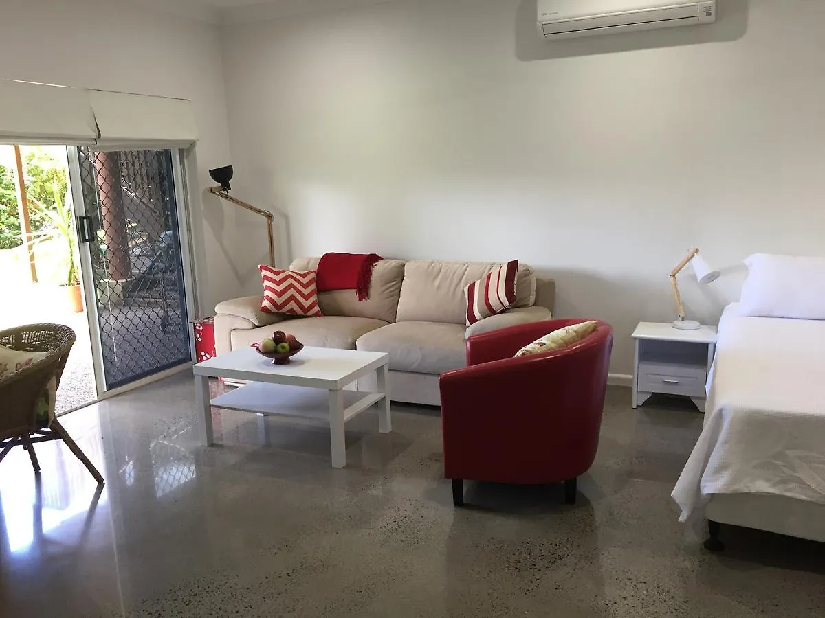 Hideaway On Hillview Apartment Cairns