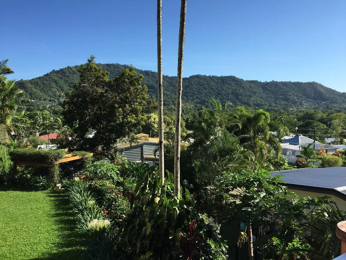 Hideaway On Hillview Apartment Cairns